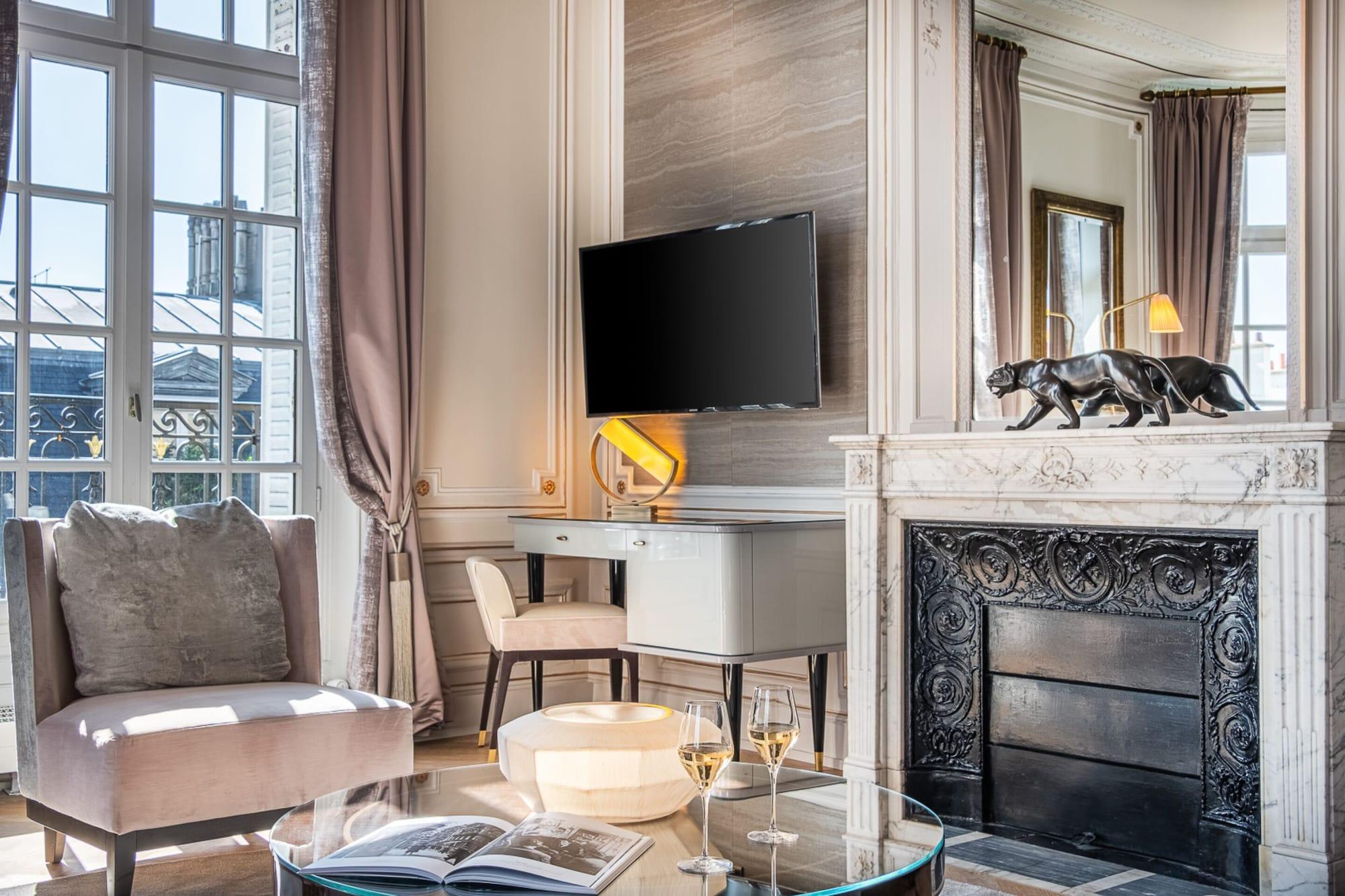Elysia Hotel
